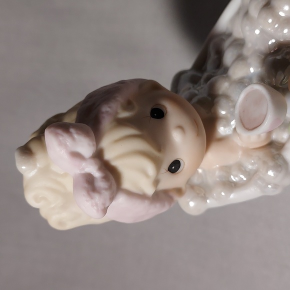 Vintage 1999  Little Moments "Soap Bubbles All Is Soap Bubbles" Figurine - Picture 3 of 8